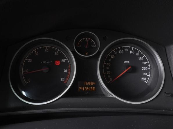 Opel Astra H Рестайлинг с пробегом 2010 года, цена 590 000 рублей, 243436 км, седан, Автокод Объявления