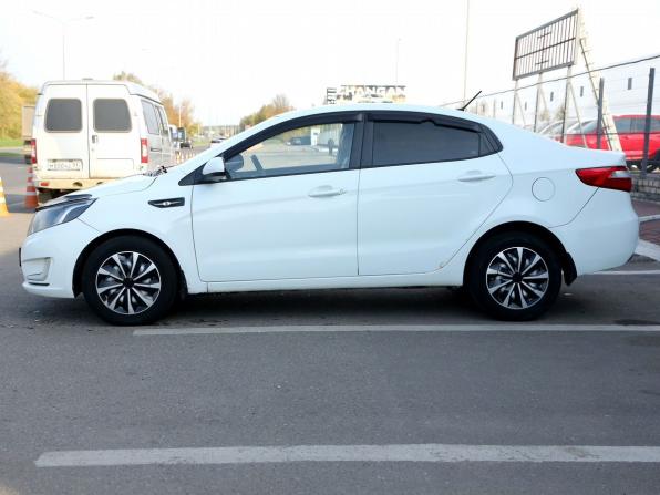 Hyundai Solaris I с пробегом 2013 года, цена 652 000 рублей, 166000 км, хэтчбек, Автокод Объявления
