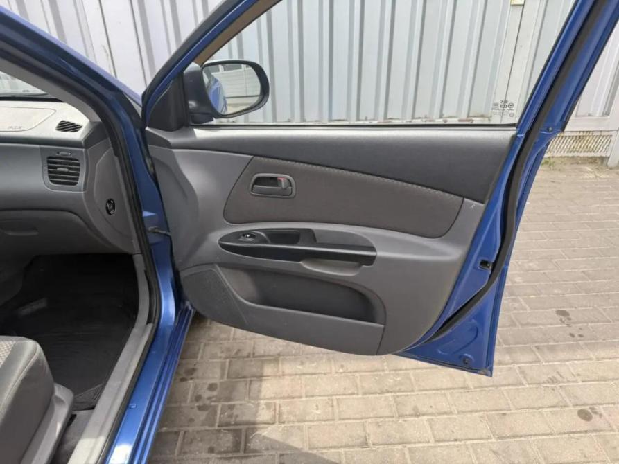 Kia Rio II Рестайлинг Ростов-на-Дону  - изображение 17