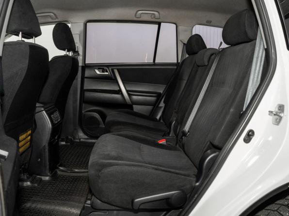 Toyota Highlander II (XU40) Рестайлинг с пробегом 2013 года, цена 2 127 000 рублей, 202329 км, внедорожник, Автокод Объявления