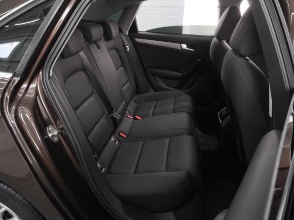 Audi A4 IV (B8) Рестайлинг с пробегом 2013 года, цена 1 449 000 рублей, 178127 км, седан, Автокод Объявления
