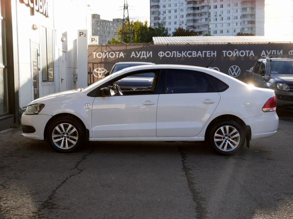 Volkswagen Polo V с пробегом 2013 года, цена 890 000 рублей, 123840 км, седан, Автокод Объявления