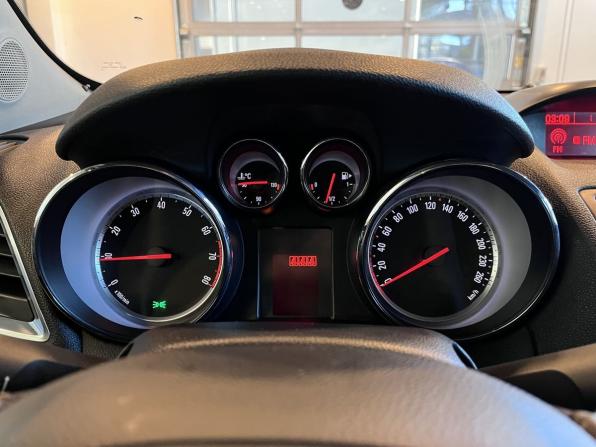 Opel Mokka I с пробегом 2014 года, цена 900 000 рублей, 227811 км, внедорожник, Автокод Объявления