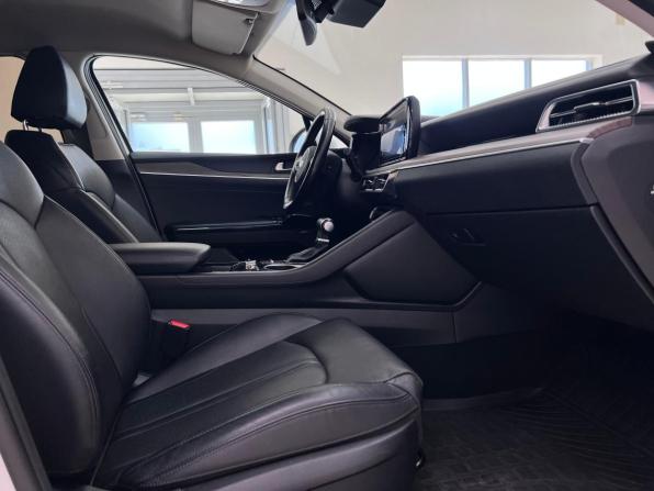 Kia K5 III с пробегом 2020 года, цена 2 485 000 рублей, 115521 км, седан, Автокод Объявления