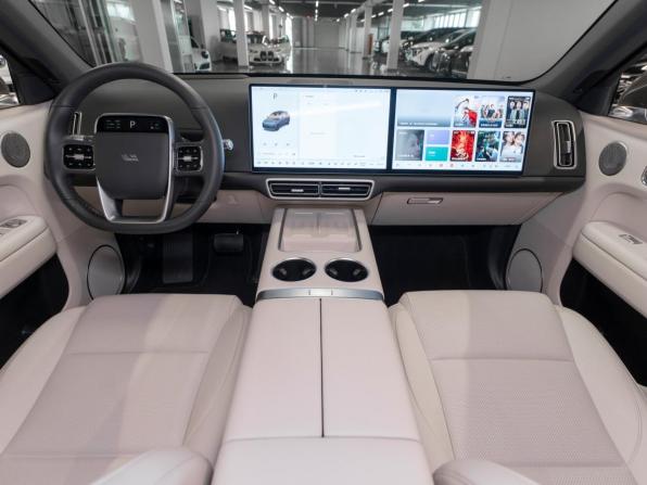 Li Auto (Lixiang) L6 с пробегом 2024 года, цена 6 500 000 рублей, 50 км, внедорожник, Автокод Объявления