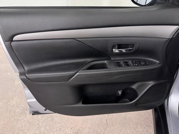Mitsubishi Outlander III с пробегом 2012 года, цена 1 430 000 рублей, 84202 км, внедорожник, Автокод Объявления