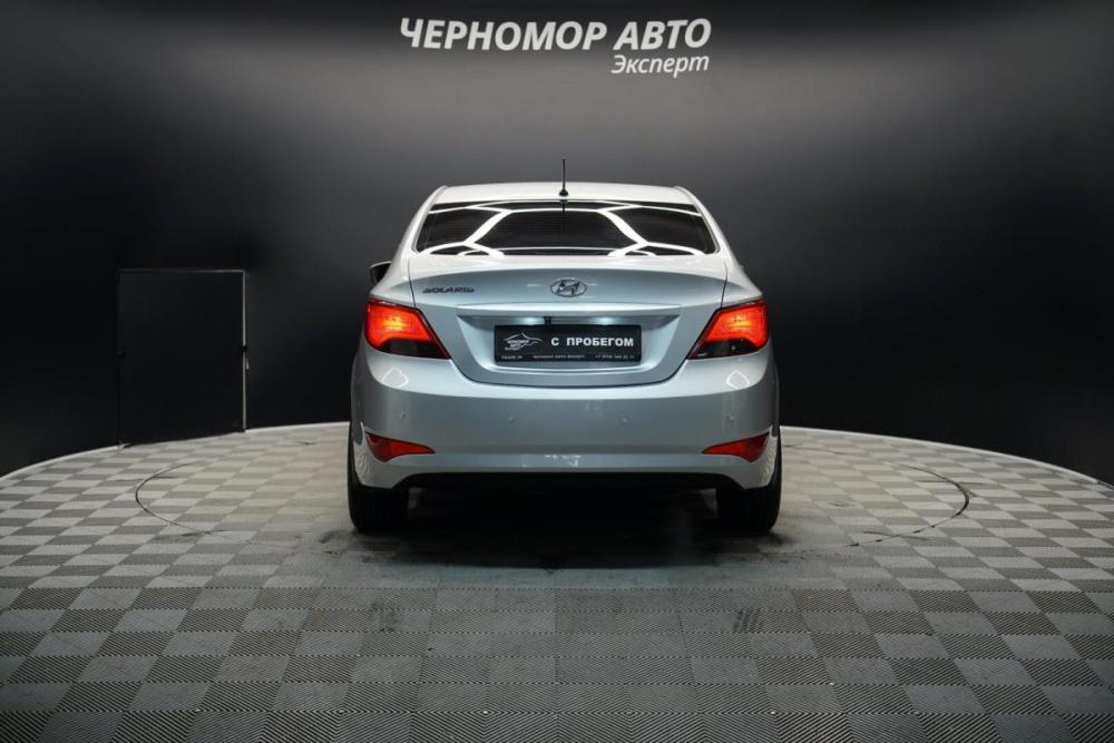 Hyundai Solaris I Рестайлинг Крым  - изображение 4