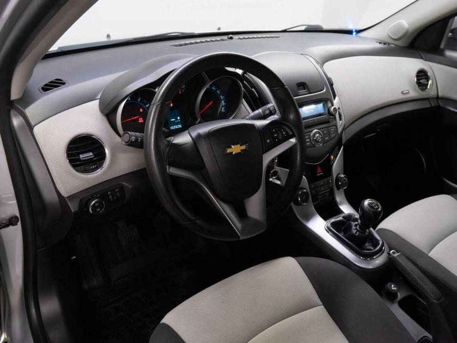 Chevrolet Cruze I Рестайлинг Тюмень  - изображение 10