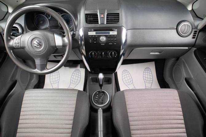 Suzuki SX4 I (Classic) Рестайлинг с пробегом 2013 года, цена 899 000 рублей, 153861 км, хэтчбек, Автокод Объявления