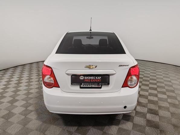 Chevrolet Aveo II с пробегом 2015 года, цена 649 000 рублей, 178001 км, седан, Автокод Объявления