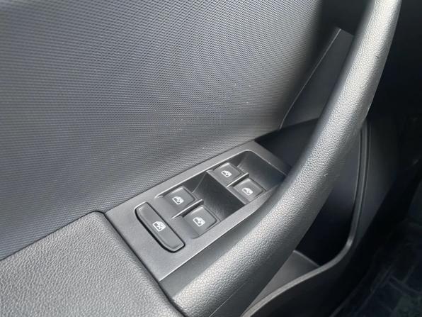 Skoda Rapid I Рестайлинг с пробегом 2019 года, цена 1 399 000 рублей, 85540 км, лифтбек, Автокод Объявления