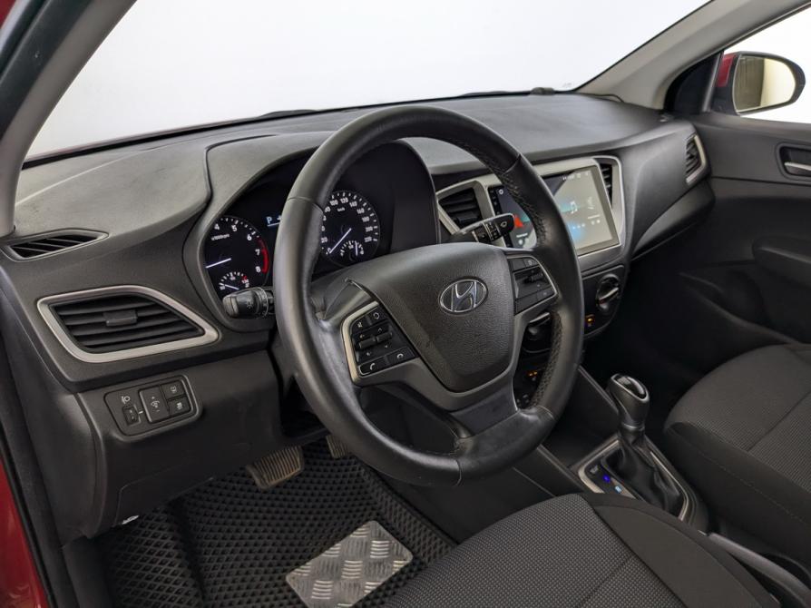 Hyundai Solaris II Москва  - изображение 16