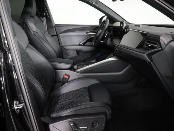 Audi Q5 III (GU) с пробегом 2025 года, цена 6 470 000 рублей, 11500 км, внедорожник, Автокод Объявления
