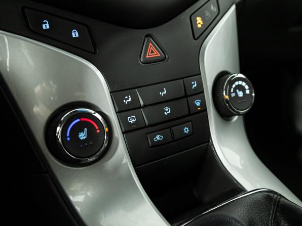 Chevrolet Cruze I Рестайлинг с пробегом 2014 года, цена 799 777 рублей, 143225 км, седан, Автокод Объявления
