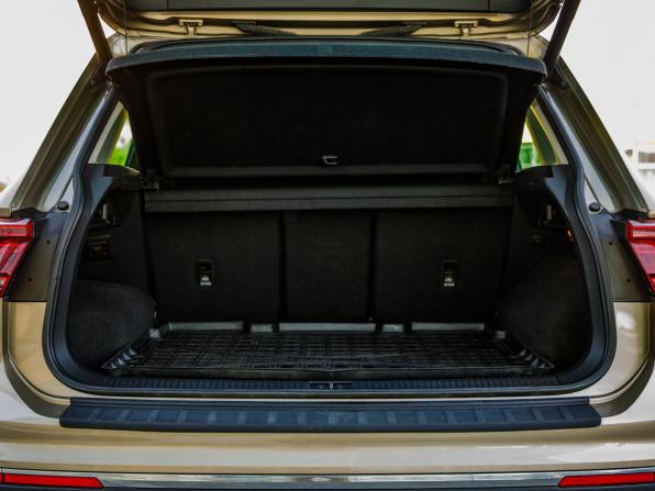 Volkswagen Tiguan II с пробегом 2019 года, цена 2 848 000 рублей, 78716 км, внедорожник, Автокод Объявления