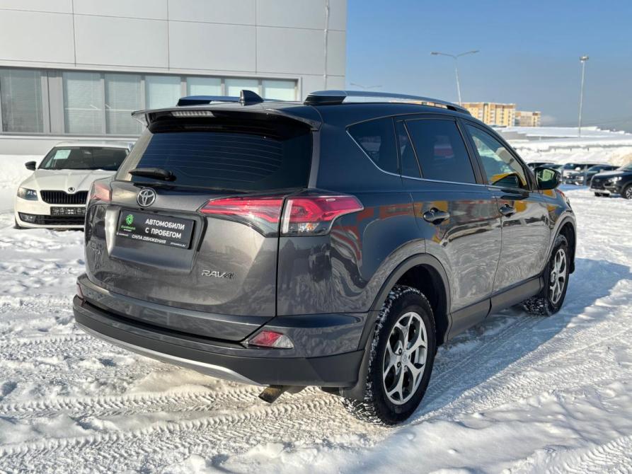 Toyota RAV4 IV (XA40) Рестайлинг Сыктывкар  - изображение 4