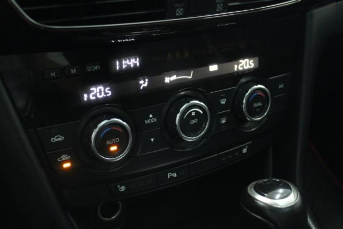 Mazda 6 III (GJ) с пробегом 2014 года, цена 1 333 000 рублей, 195000 км, седан, Автокод Объявления