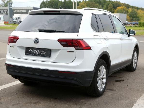Volkswagen Tiguan II с пробегом 2018 года, цена 2 091 000 рублей, 174500 км, внедорожник, Автокод Объявления
