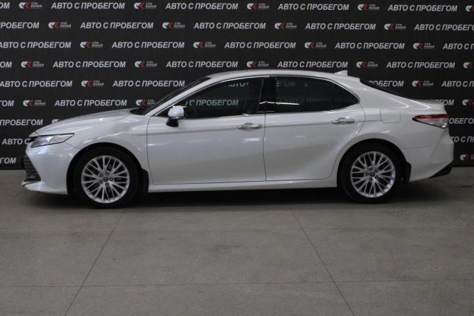 Toyota Camry VIII (XV70) с пробегом 2019 года, цена 2 468 000 рублей, 234000 км, седан, Автокод Объявления