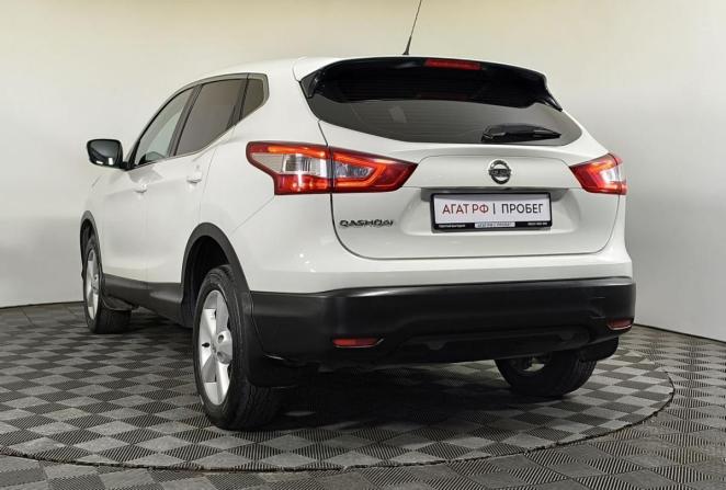 Nissan Qashqai II с пробегом 2015 года, цена 1 450 000 рублей, 189536 км, внедорожник, Автокод Объявления
