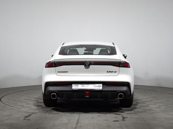 Changan UNI-V I с пробегом 2024 года, цена 2 240 000 рублей, 32465 км, лифтбек, Автокод Объявления