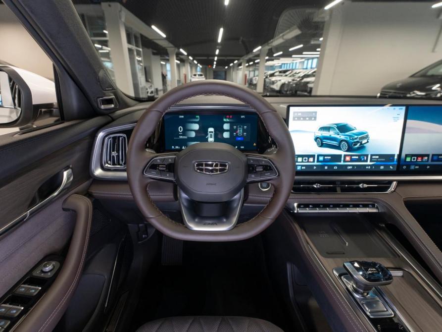 Geely Monjaro I Рестайлинг 2 Москва  - изображение 11
