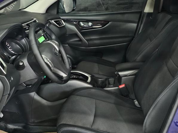 Nissan Qashqai II с пробегом 2018 года, цена 1 895 000 рублей, 53900 км, внедорожник, Автокод Объявления