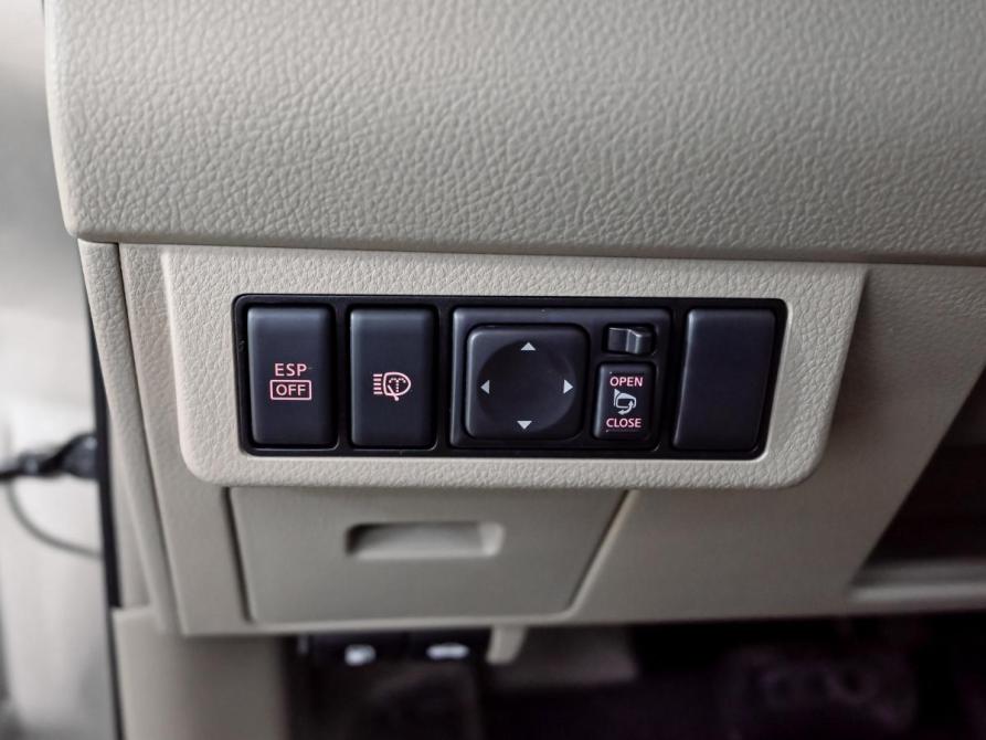 Nissan Tiida I Рестайлинг Екатеринбург  - изображение 14