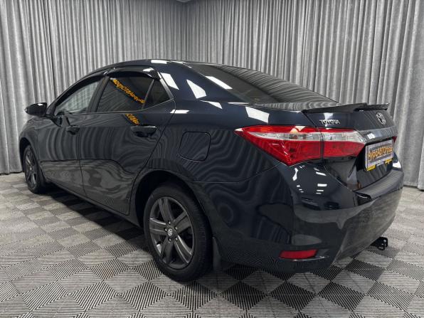 Toyota Corolla XI (E160 E170 E180) с пробегом 2014 года, цена 950 000 рублей, 197173 км, седан, Автокод Объявления