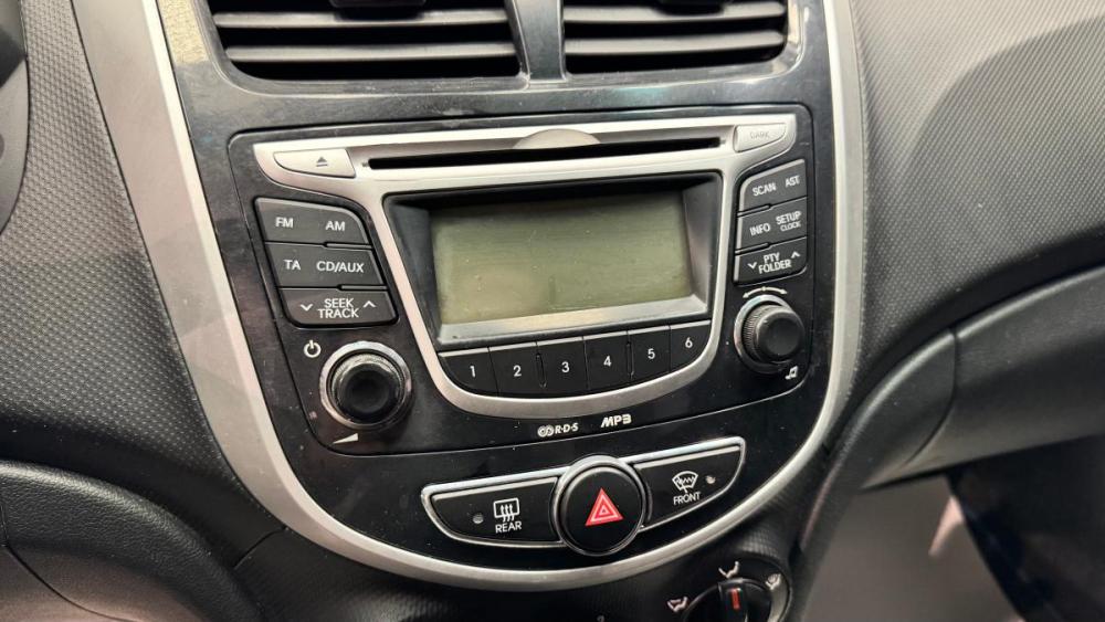 Hyundai Solaris I Киров  - изображение 15