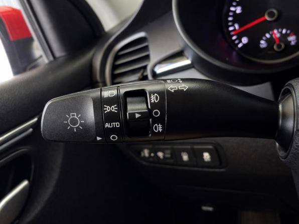 Kia Rio IV с пробегом 2018 года, цена 1 227 000 рублей, 125000 км, седан, Автокод Объявления