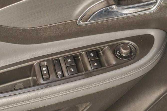 Opel Mokka I с пробегом 2014 года, цена 999 000 рублей, 80193 км, внедорожник, Автокод Объявления