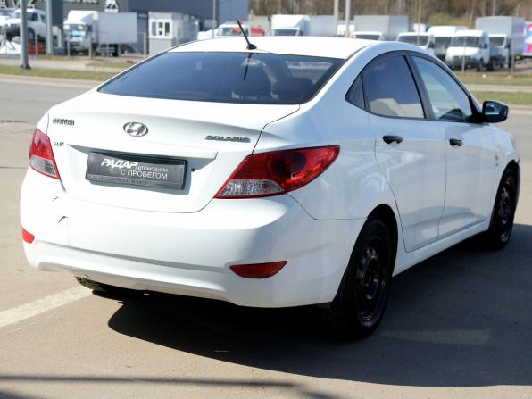Hyundai Solaris I с пробегом 2013 года, цена 595 000 рублей, 244600 км, седан, Автокод Объявления