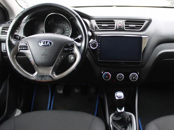 Kia Rio III Рестайлинг с пробегом 2017 года, цена 999 000 рублей, 161240 км, седан, Автокод Объявления