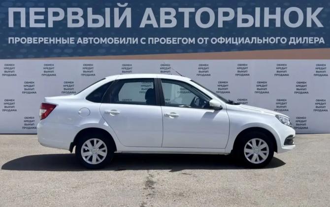 Lada (ВАЗ) Granta I Рестайлинг с пробегом 2023 года, цена 824 900 рублей, 17956 км, седан, Автокод Объявления