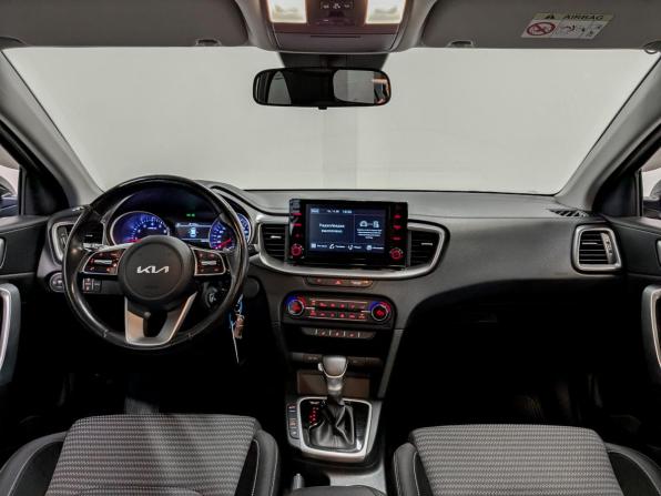 Kia Ceed III Рестайлинг с пробегом 2021 года, цена 2 150 000 рублей, 68212 км, универсал, Автокод Объявления