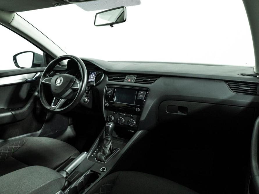 Skoda Octavia III (A7) Рестайлинг Санкт-Петербург  - изображение 9