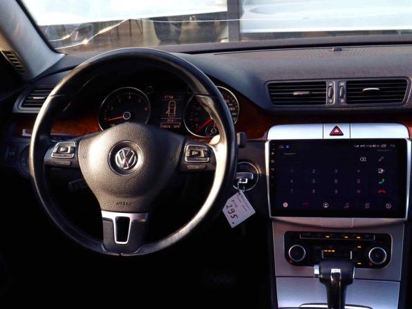 Volkswagen Passat B6 с пробегом 2010 года, цена 785 000 рублей, 219519 км, седан, Автокод Объявления