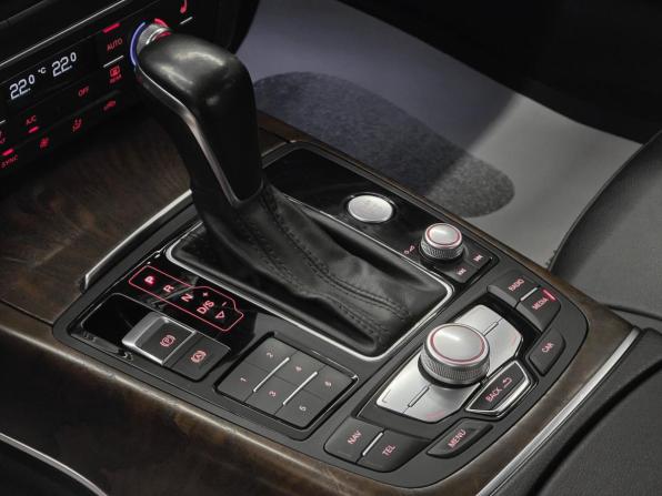 Audi A6 IV (C7) Рестайлинг с пробегом 2016 года, цена 2 150 000 рублей, 160000 км, седан, Автокод Объявления