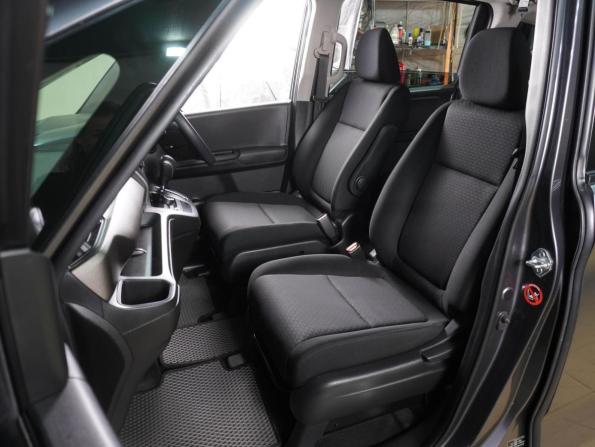 Honda Freed II с пробегом 2018 года, цена 1 649 000 рублей, 90853 км, компактвэн, Автокод Объявления