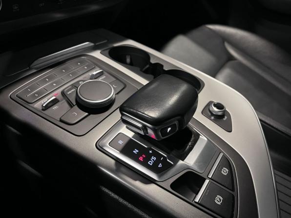 Audi Q7 II (4M) с пробегом 2018 года, цена 4 945 000 рублей, 99947 км, внедорожник, Автокод Объявления