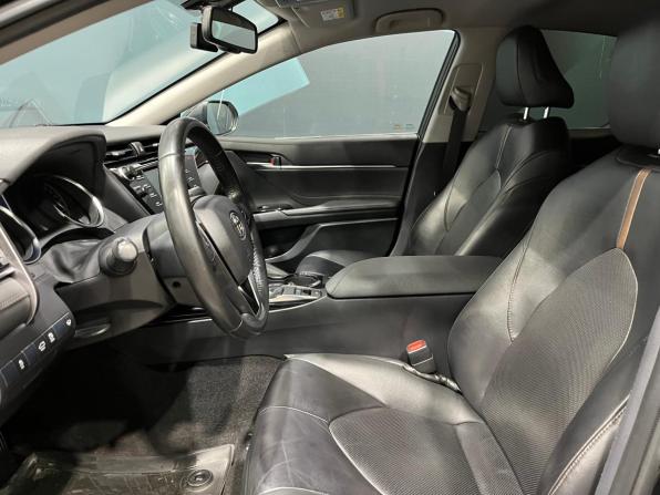 Toyota Camry VIII (XV70) с пробегом 2019 года, цена 2 970 000 рублей, 106210 км, седан, Автокод Объявления