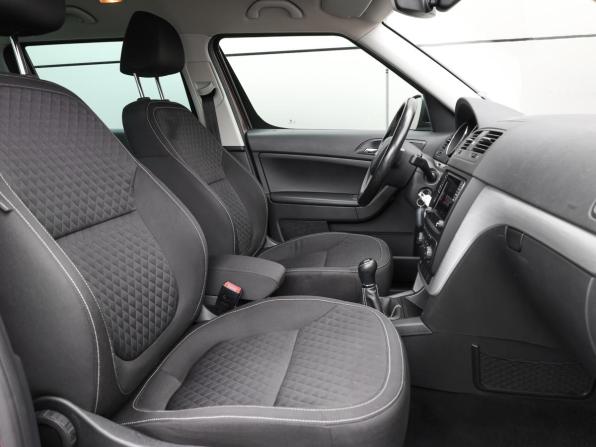 Skoda Yeti I Рестайлинг с пробегом 2016 года, цена 1 398 000 рублей, 90442 км, внедорожник, Автокод Объявления