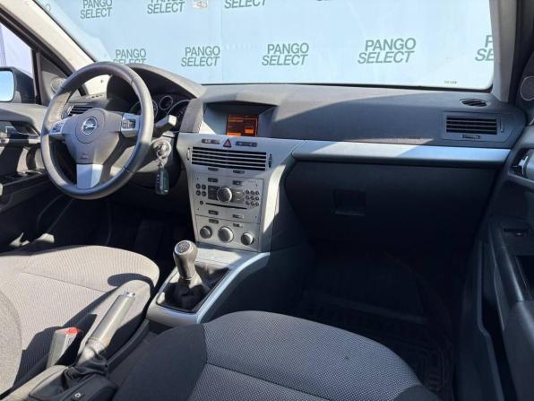 Opel Astra H Рестайлинг с пробегом 2012 года, цена 515 000 рублей, 170000 км, универсал, Автокод Объявления