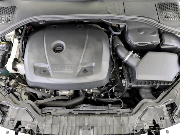 Volvo S60 II Рестайлинг с пробегом 2017 года, цена 2 060 000 рублей, 61101 км, седан, Автокод Объявления