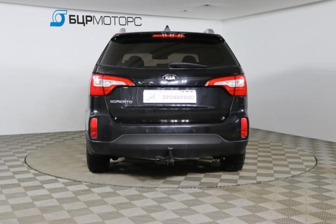 Kia Sorento II Рестайлинг с пробегом 2016 года, цена 1 879 990 рублей, 123323 км, внедорожник, Автокод Объявления