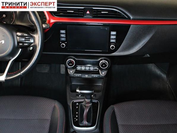 Kia Rio IV Рестайлинг с пробегом 2021 года, цена 1 747 000 рублей, 82937 км, седан, Автокод Объявления