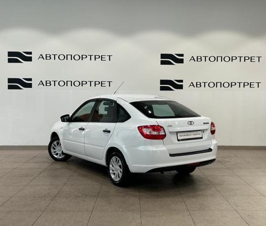 Lada (ВАЗ) Granta I с пробегом 2017 года, цена 549 000 рублей, 80696 км, лифтбек, Автокод Объявления