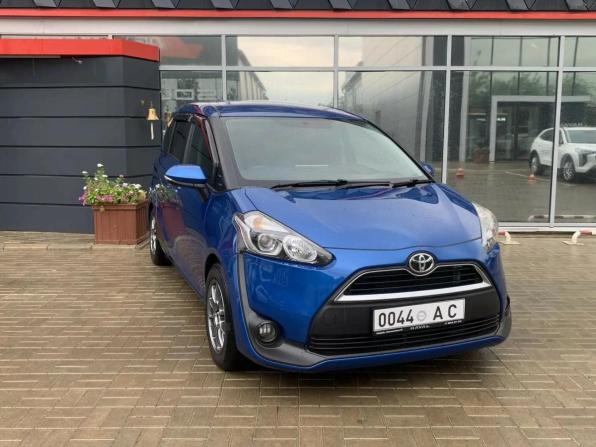 Toyota Sienta II с пробегом 2015 года, цена 1 425 000 рублей, 128119 км, минивэн, Автокод Объявления