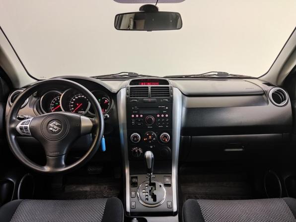 Suzuki Grand Vitara II с пробегом 2008 года, цена 989 000 рублей, 233462 км, внедорожник, Автокод Объявления
